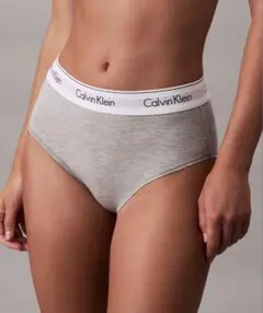 Calvin Klein レディース ショーツ グレーのサムネイル