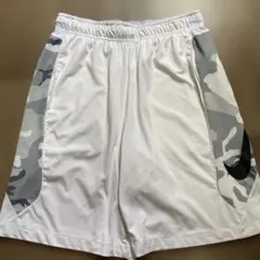 NIKE PRO TRAINING ショートパンツ カモ柄 Mのサムネイル