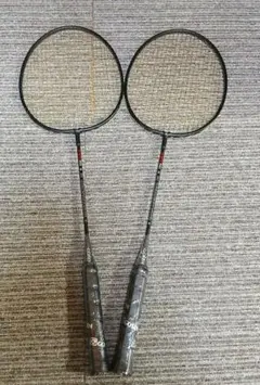 バドミントンラケット2本セットGOSEN PRO303のサムネイル