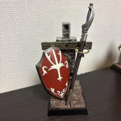 ドラクエ レジェンドアイテムズギャラリー 聖銀のレイピア / 騎士団の盾