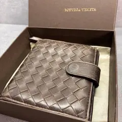 ボッテガヴェネタ イントレチャート 二つ折り財布 L字ファスナー vintage