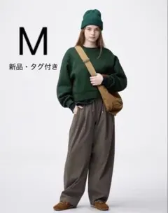 【新品】GU バレルレッグプルオンパンツ Q オリーブ　Mサイズ