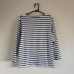 ボートネックボーダー長袖カットソー