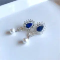ラピスラズリとコットンパールのビーズ刺繍ピアス/2way