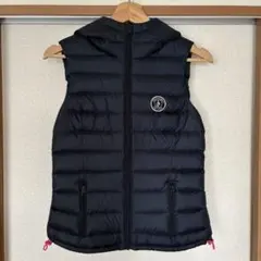 Abercrombie & Fitch フード付きダウンベスト