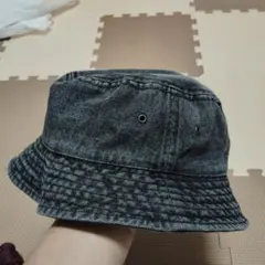 グレー ダメージ加工 バケットハット　ニューハッタン