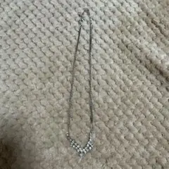 ヴィンテージ風 シルバー色ネックレス メッキ素材 シンプルデザイン