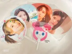 TWICE  うちわ トレカ 缶バッチ グッズ ラントレ まとめ売り