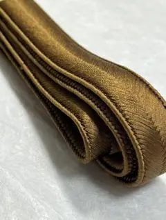 帯締め 加茂織物製 平組 笹浪組み　黄土色系　正絹100%