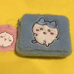 ❷ちいかわ　ふわふわミニポーチ　【ハチワレ】