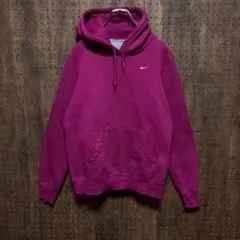 す*ん様 NIKE ナイキ　プルオーバー　パーカー　ロゴ　刺繍　フーディ　紫　2