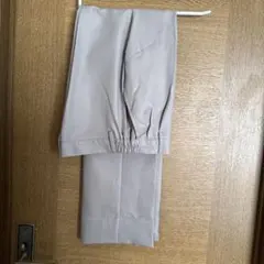 グレー パンツ Mサイズ