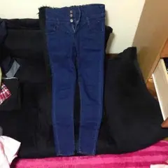 ハイウェストストレートジーンズ