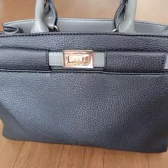 合成皮革 ショルダーバッグ 黒