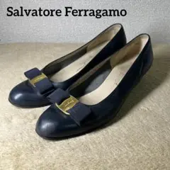 Salvatore Ferragamo ヴァラリボン レザー パンプス