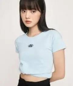 SLY LOGO TINY 半袖Ｔシャツ　ライトブルーのサムネイル
