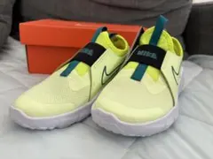 Nike Flex Runner 2 13C イエロー　19センチ