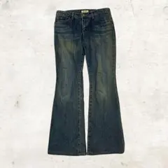 フレアデニム　ブーツカット　ヴィンテージ感×Y2Kコーデレディース