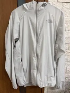 Sサイズ：ザ・ノース・フェイス スワローテイルベントフーディ (NP22280)