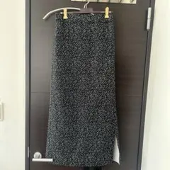 ジーユー小花柄 ロングタイトスカート スリット入り L