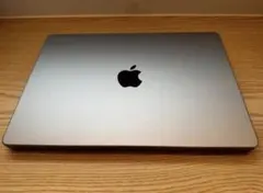 MacBook Pro 14 M3 512GB バッテリ96% 充放電72回