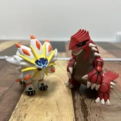 ポケットモンスター　モンコレ　グラードン　ソルガレオ　フィギュア2体セット