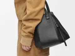 LOEWE ハンモックバッグ スモール（クラシックカーフ）