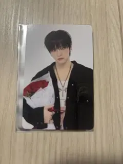 treasure はぴだんぶい　ジフン　8000円　トレカ