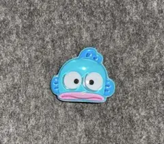 サンリオ　ぷっくりったいバッジ　ハンギョドン