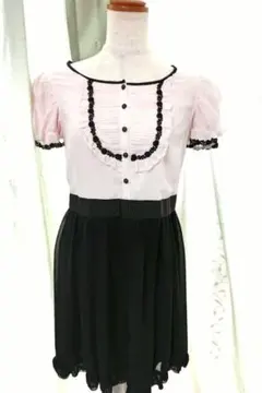 Ｌ’ＥＳＴ ＲＯＳＥのワンピース