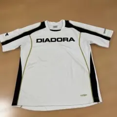 DIADORA 半袖シャツ ホワイト ブラック Mサイズのサムネイル