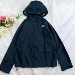 マウンテンパーカー