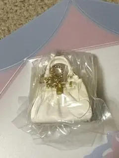 Samantha Thavasa ミニチュアチャーム　アンビシオン 白