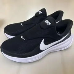 【新品未使用】NIKE レボリューション8 イージーオン　27.0cm