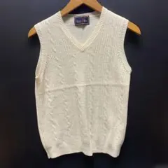 Item thumbnail for item 36901382-4fc2-420c-9be5-a4d2f38fa09b