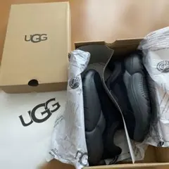 UGG黒スニーカー新品のサムネイル
