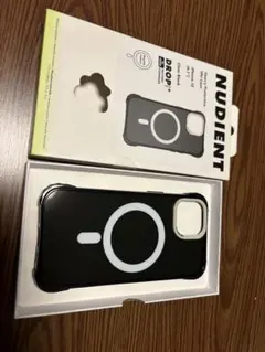 NUDIENT iPhone15ケース　美品
