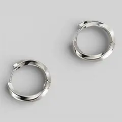 《L》波打ち　シルバーフープピアス　S925刻印【両耳セット】