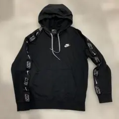 Nike ブラック パーカー Mサイズ