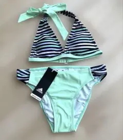 adidas ビキニ セパレート水着 新品タグ付き　今から1時間のみセール価格のサムネイル