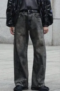 VINTAGE WASHED CURVED DENIM Mサイズ