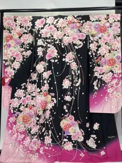 振袖 ラメ刺繍 金彩 銀通し 紋意匠 桜 身丈172cm HKT115 - メルカリ