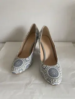 EIZOレース刺繍のハイヒール・パンプスのサムネイル