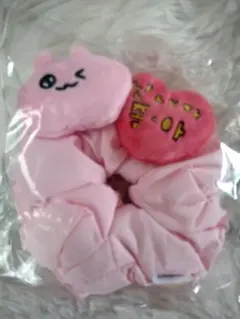 チェゴシムマスコット付きシュシュ・うさゴシム