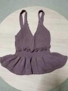 ニットベストペプラム