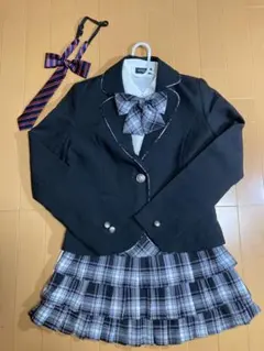 女の子スーツ　165ですがスカート短めのため157センチの着用写真ご確認ください