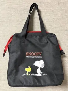 [新品・未使用] スヌーピー　がま口 保冷保温 バッグ　ブラック　ランチ バック