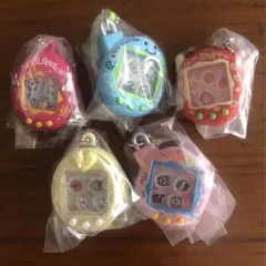 たまごっちシャカシャカチャームコレクション3 セミコンプ　5種セット