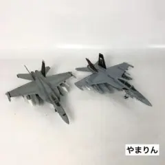 アメリカ海軍 艦上戦闘機 F/A-18E スーパーホーネット プラモデル完成品のサムネイル