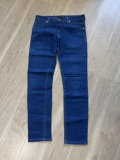 Item thumbnail for item 49c2a781-68cd-4d7e-b2eb-b7b9aa840fa3